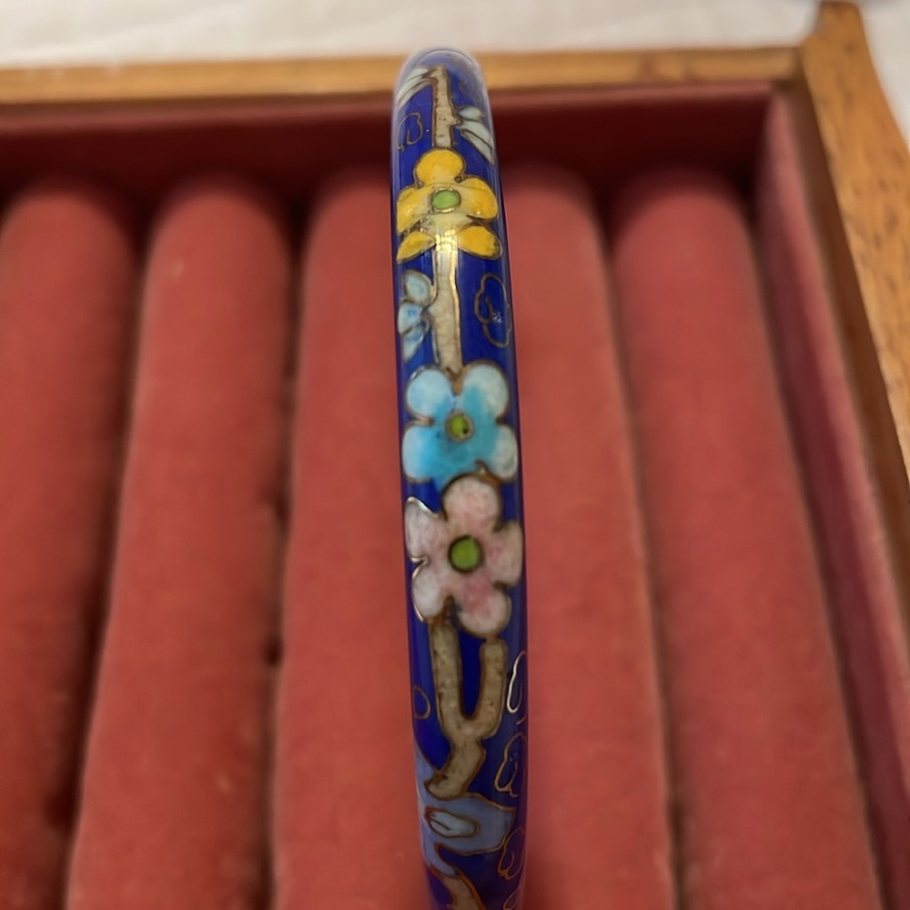Vintage Floral Blue and Gold Bangle Bracelet - Picture 2 of 10